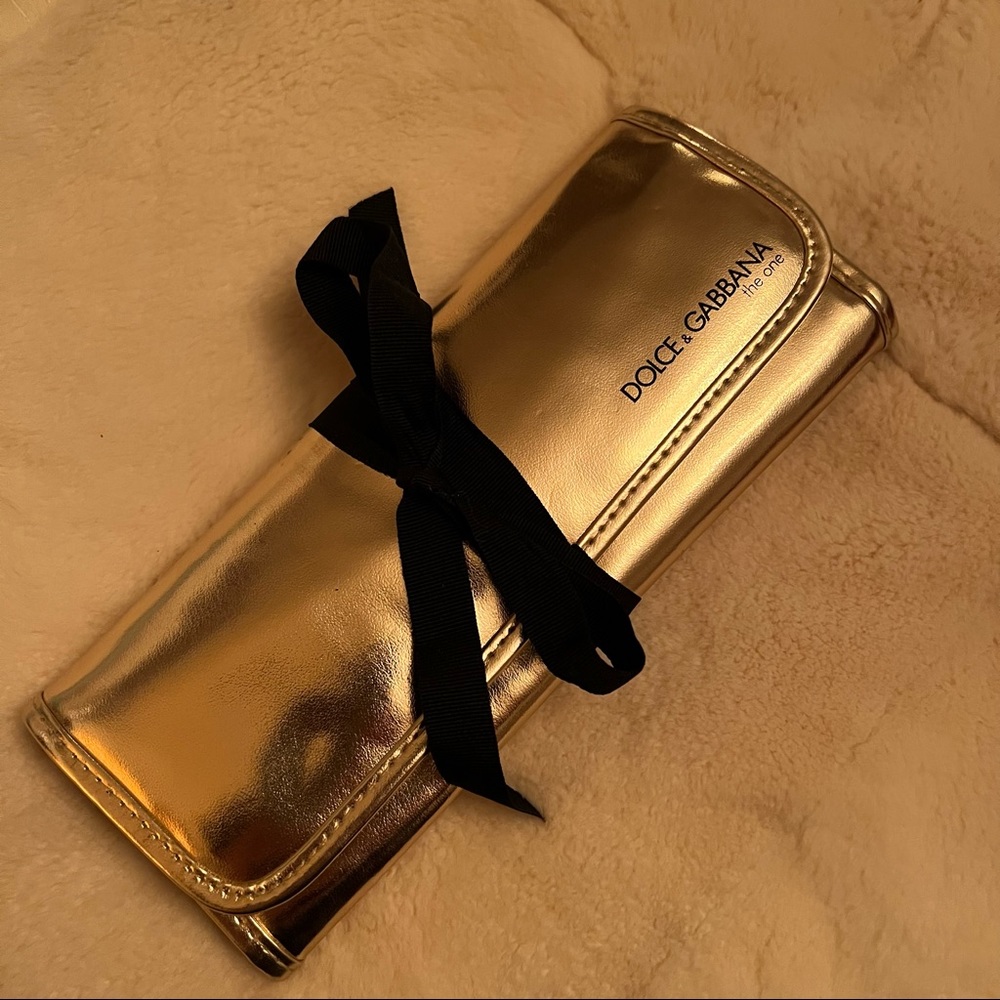 Dolce & Gabbana makeup brush pouch